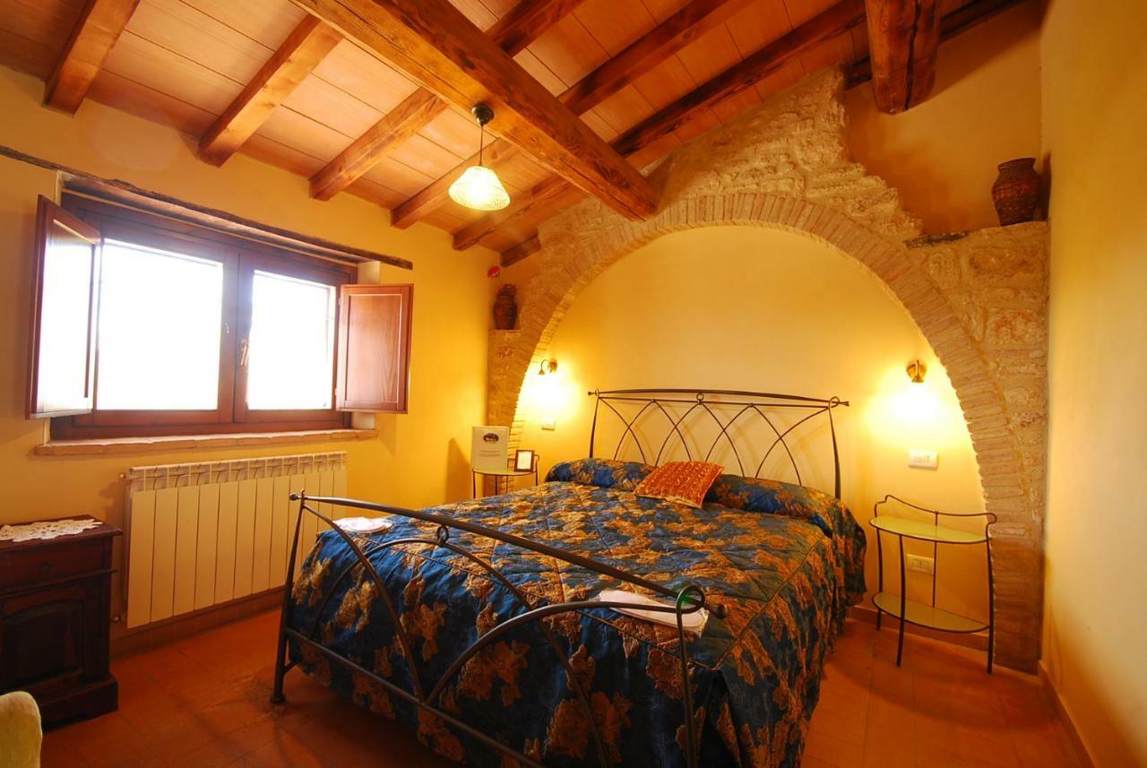 Agriturismo La Casella San Terenziano Exterior photo